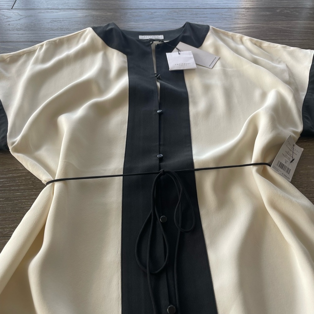 Equipment Elegant Black and Cream Women's Silk Dress - Picture 2 of 7
